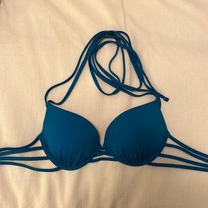 medium (32 B) turquoise bathing suit top